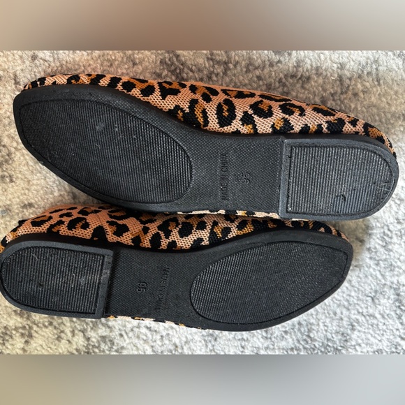 Steve Madden Raine Knit Slip-On Loafers Leopard Print Size 9.5M (WORN ONCE) - Picture 3 of 5